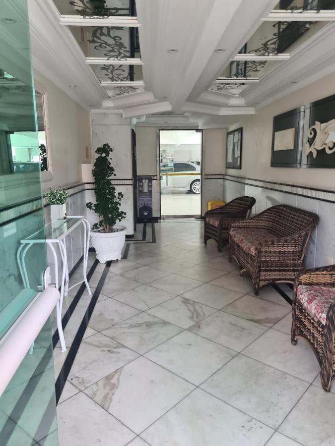 Apto A 50M Da Praia, Com Ar Condicionado, Wifi , Portaria 24H Прая-Гранди Экстерьер фото