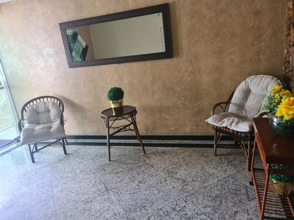 Apto A 50M Da Praia, Com Ar Condicionado, Wifi , Portaria 24H Прая-Гранди Экстерьер фото
