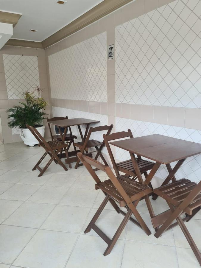 Apto A 50M Da Praia, Com Ar Condicionado, Wifi , Portaria 24H Прая-Гранди Экстерьер фото