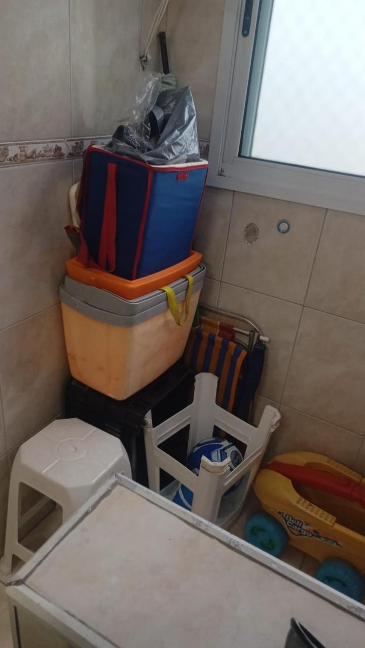 Apto A 50M Da Praia, Com Ar Condicionado, Wifi , Portaria 24H Прая-Гранди Экстерьер фото